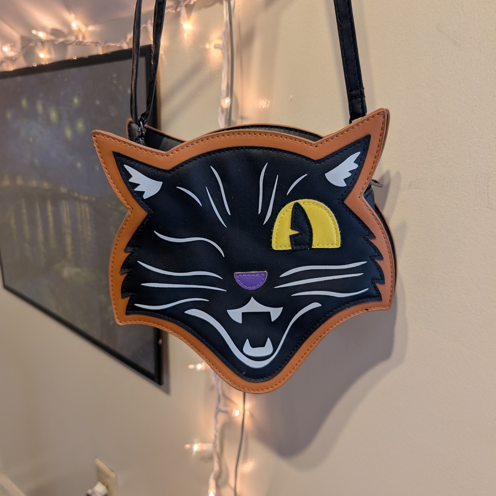 Spirit Halloween Winking Cat Adjustable Crossbody Bag